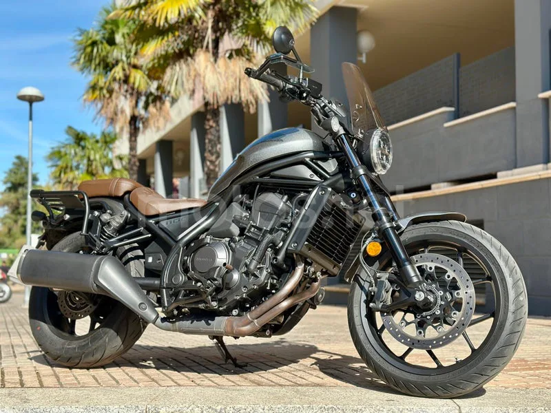 Honda CMX 1100 Rebel – Vista 40