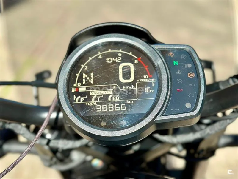 Honda CMX 1100 Rebel – Vista 8