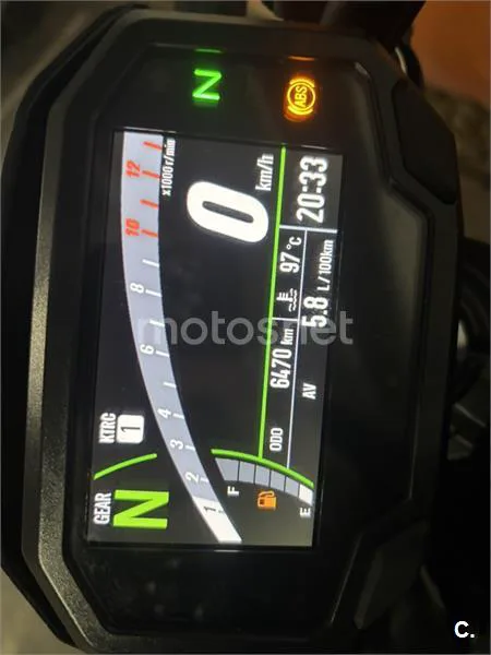 Kawasaki Z 650 – Vista 3