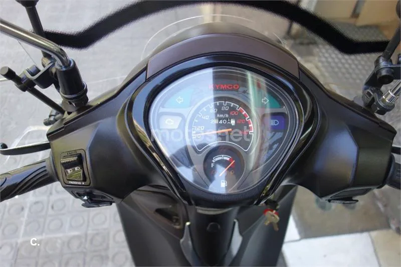 Kymco Miler 125 – Vista 10