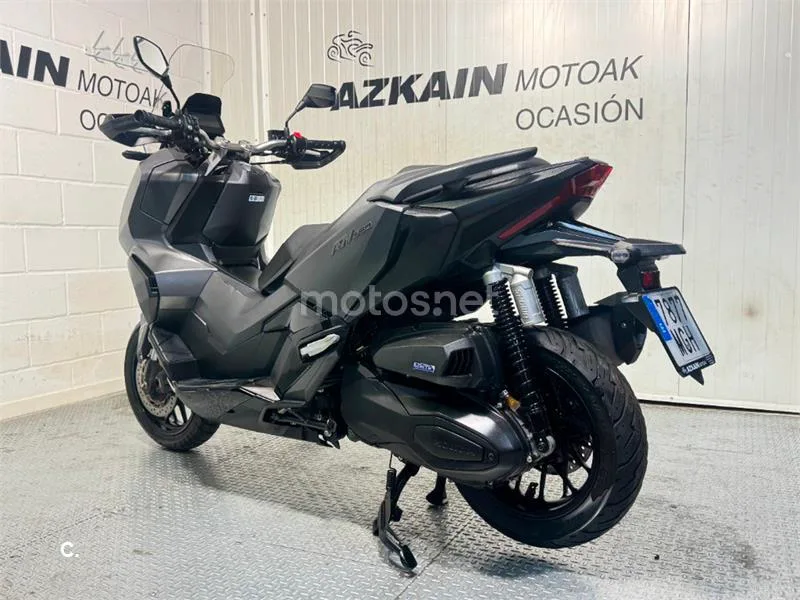 Honda ADV 350 – Vista 4
