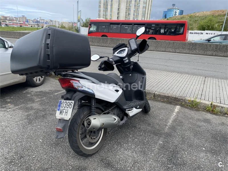 Kymco Agility City 125 – Vista 3