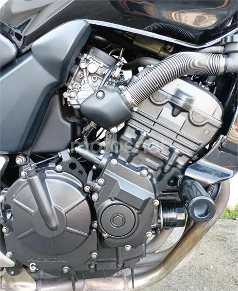 Honda CBF 600 NA – Vista 11