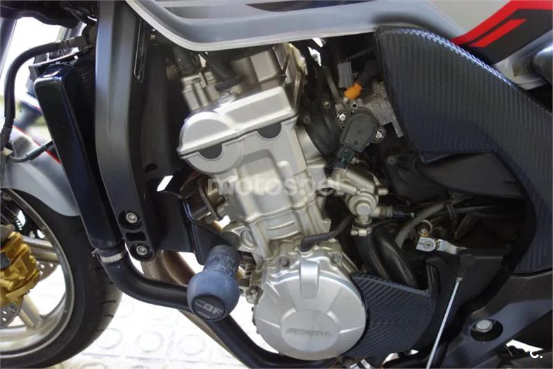 Honda CBF 600 NA – Vista 16