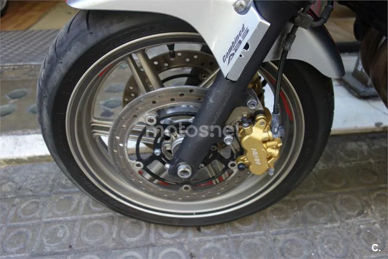 Honda CBF 600 NA – Vista 19