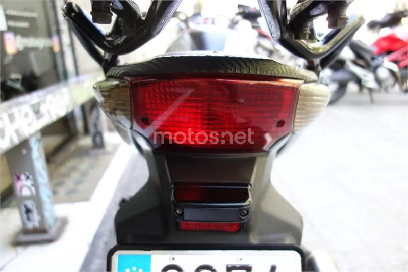 Honda CBF 600 NA – Vista 7