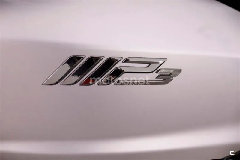 Piaggio MP3 500 LT Sport – Vista 17