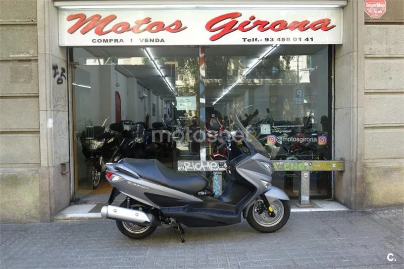 Suzuki Burgman 125 2590 € 2015 Barcelona - 1