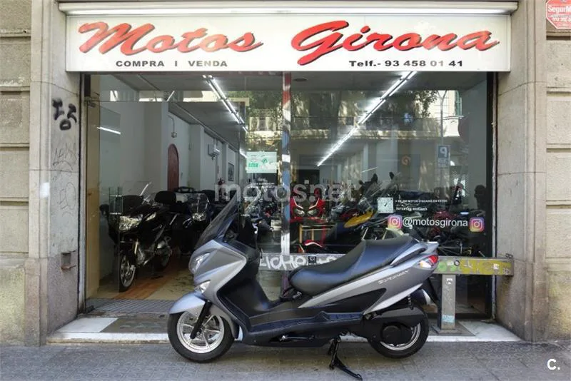 Suzuki Burgman 125 2590 € 2015 Barcelona - 2