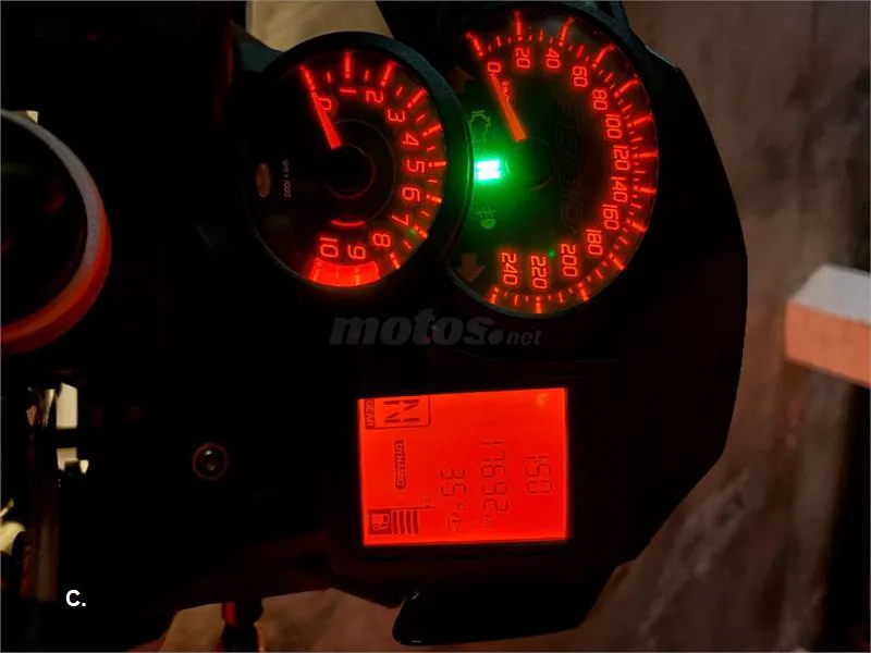BMW F 800 R - Vista 6