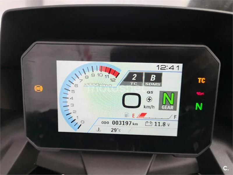 Suzuki GSX-8R – Vista 10