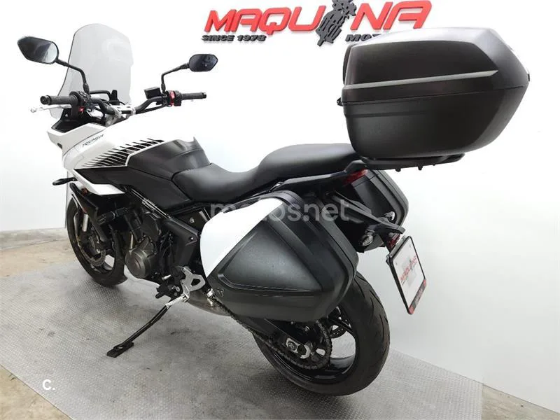 Triumph Tiger Sport 660 – Vista 21