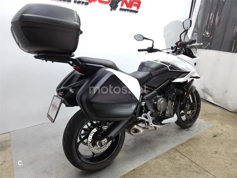 Triumph Tiger Sport 660 – Vista 4
