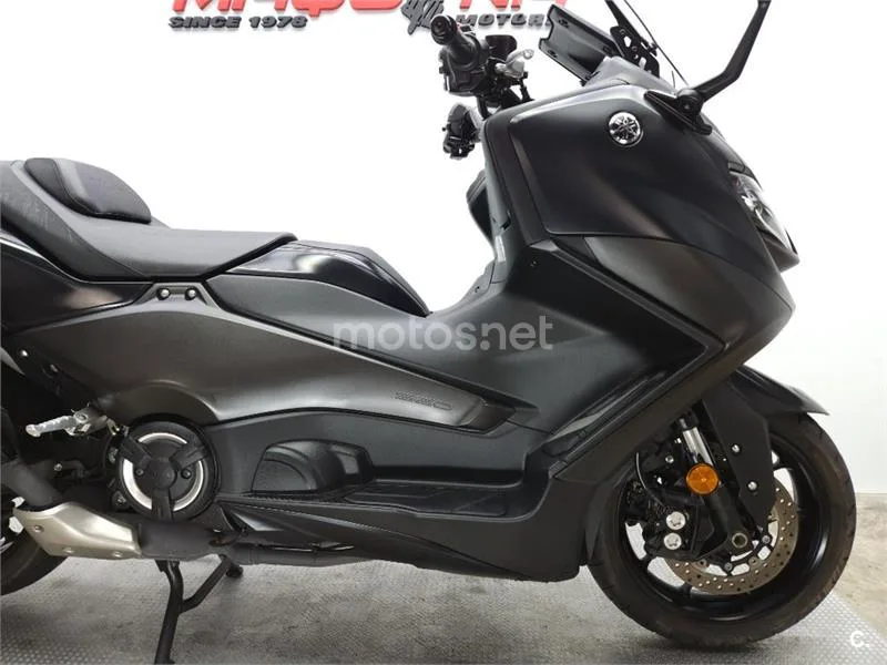 Yamaha TMAX – Vista 6