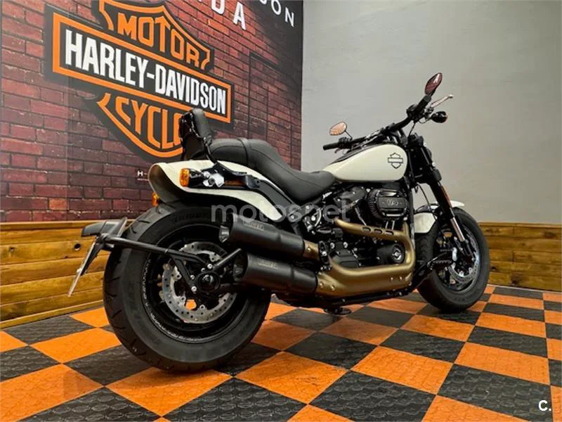 Harley-Davidson Fat Bob – Vista 5