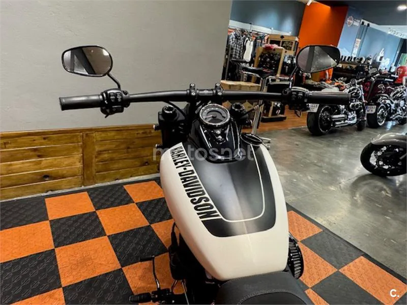 Harley-Davidson Fat Bob – Vista 8
