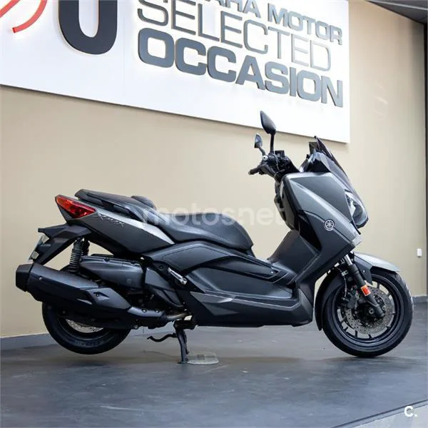 Yamaha XMAX 400 – Vista 5