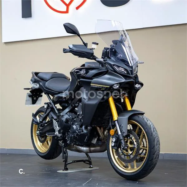 Yamaha Tracer 9 – Vista 4