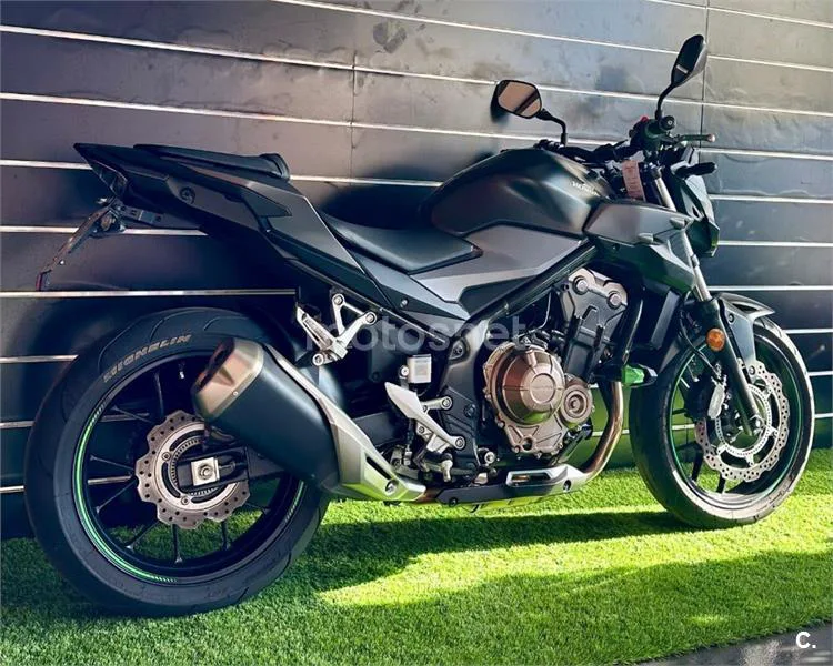 Honda CB 500 F – Vista 3