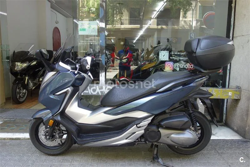 Honda Forza – Vista 3