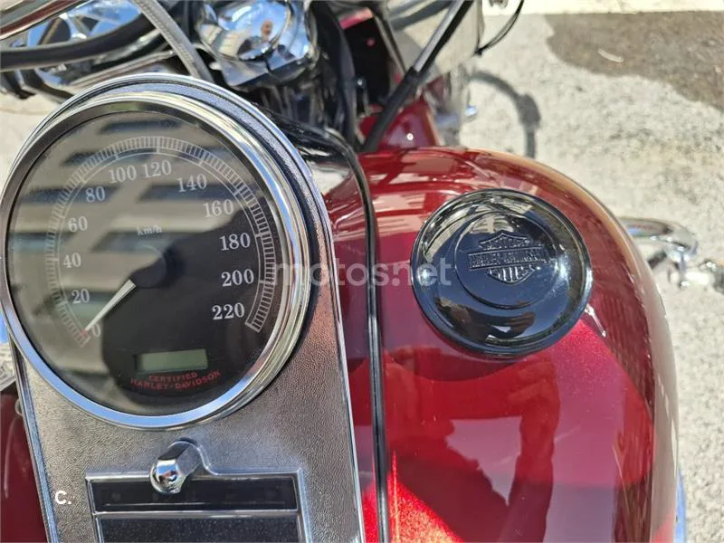 Harley-Davidson Softail Heritage – Vista 9