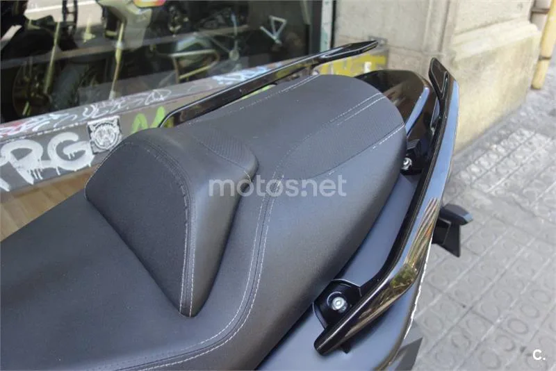 SYM Maxsym TL 500 – Vista 10