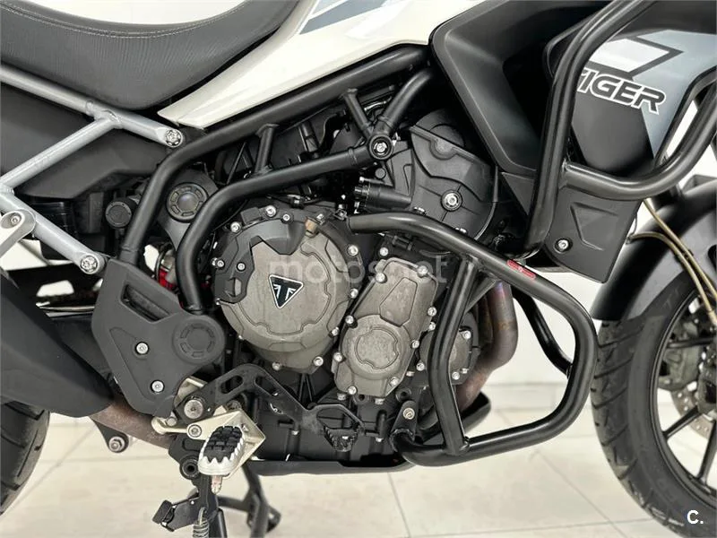 Triumph Tiger 900 – Vista 11