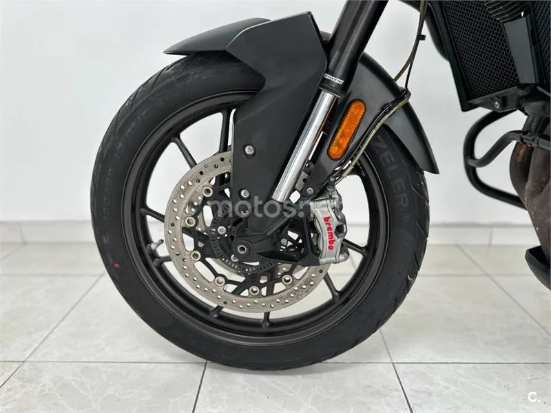 Triumph Tiger 900 – Vista 19