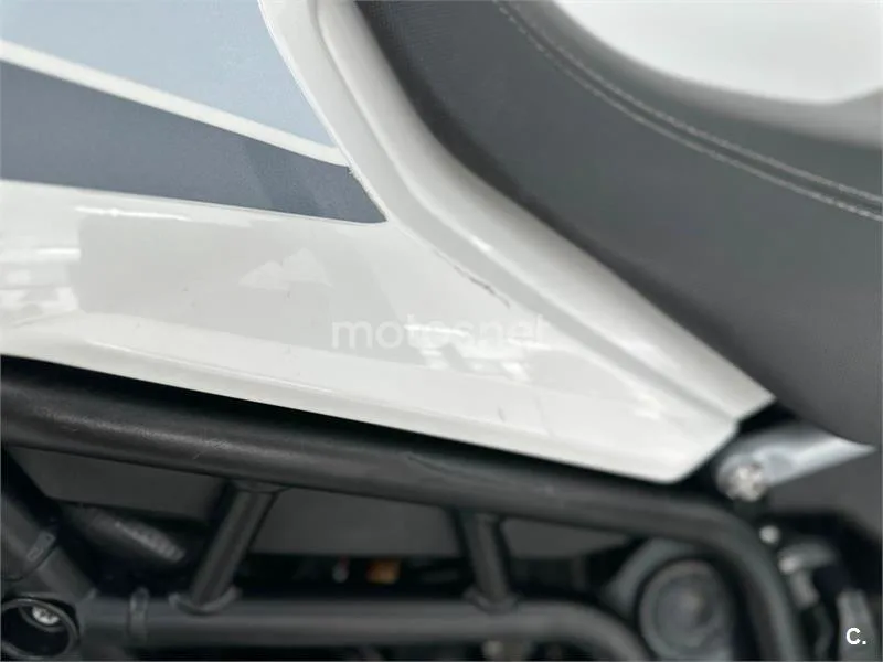 Triumph Tiger 900 – Vista 23