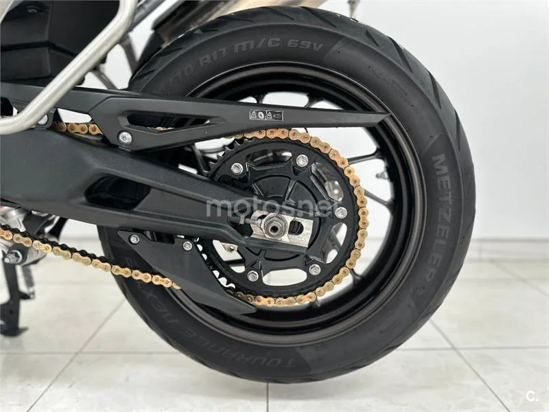 Triumph Tiger 900 – Vista 27