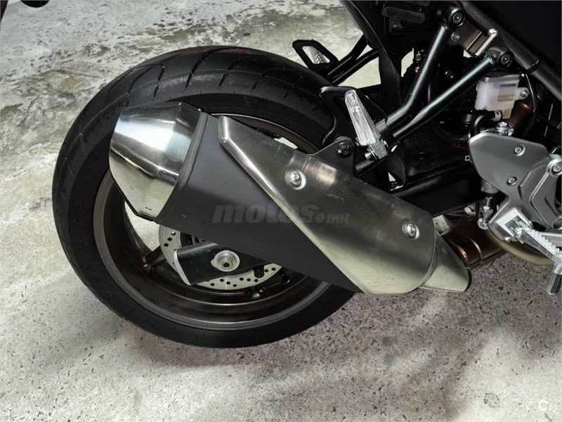 Suzuki SV 650 – Vista 6