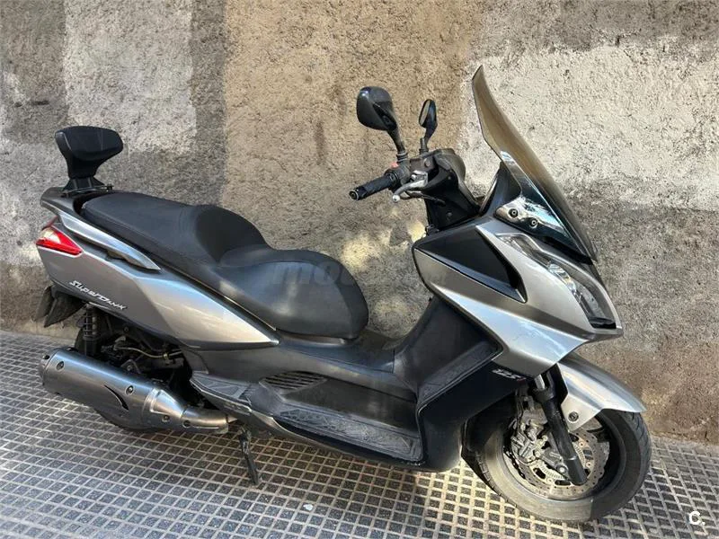 Kymco Super Dink 125i – Vista 7