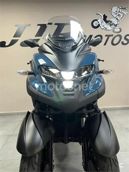 Yamaha Tricity – Vista 14