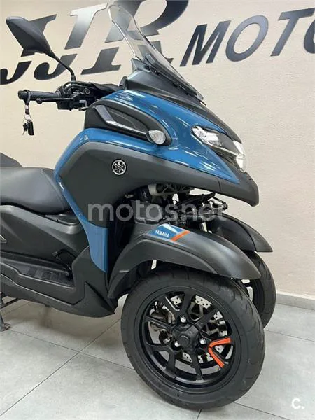 Yamaha Tricity – Vista 15