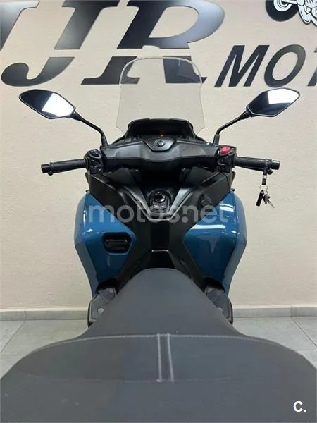 Yamaha Tricity – Vista 7