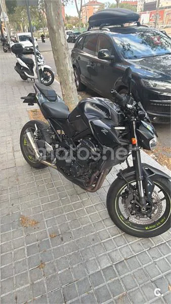 Kawasaki Z 900 – Vista 3