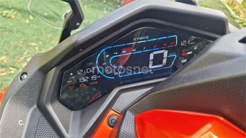 Kymco DTX 360 - Vista 5
