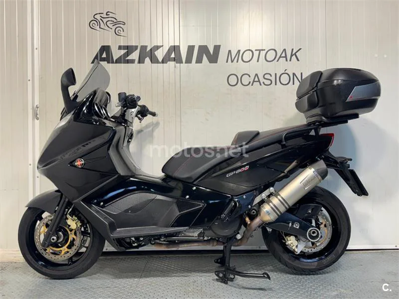 Gilera GP 800 – Vista 3