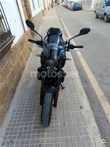 Triumph Trident 660 – Vista 5