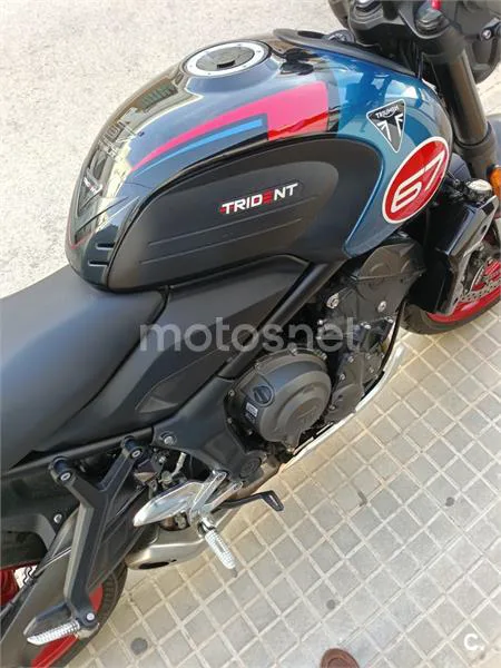 Triumph Trident 660 – Vista 7