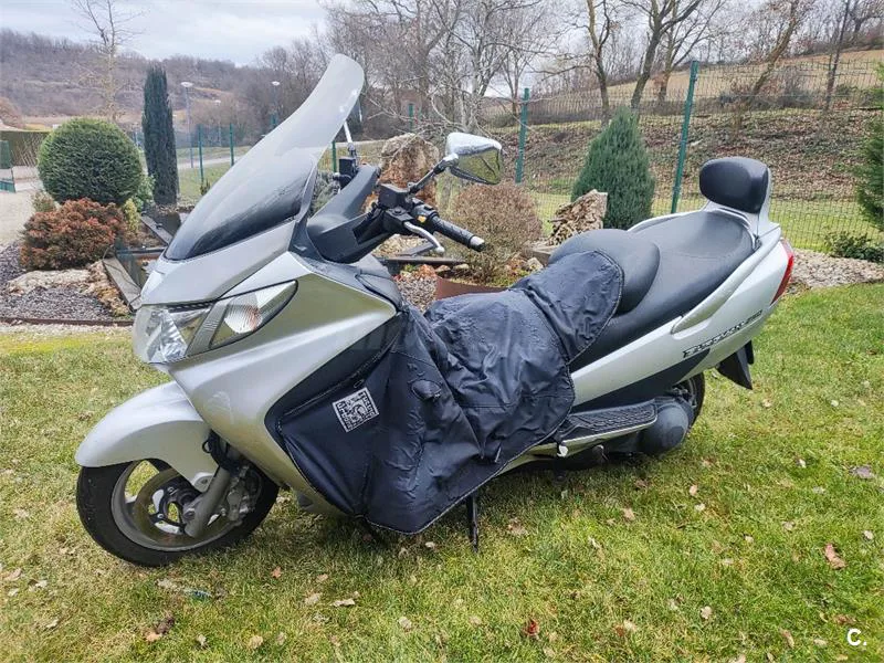 Suzuki Burgman 400 950 € 2005 Burgos - 2