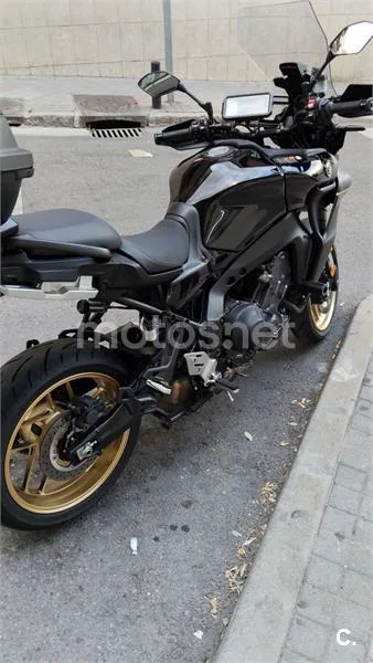 Yamaha Tracer 9 – Vista 5
