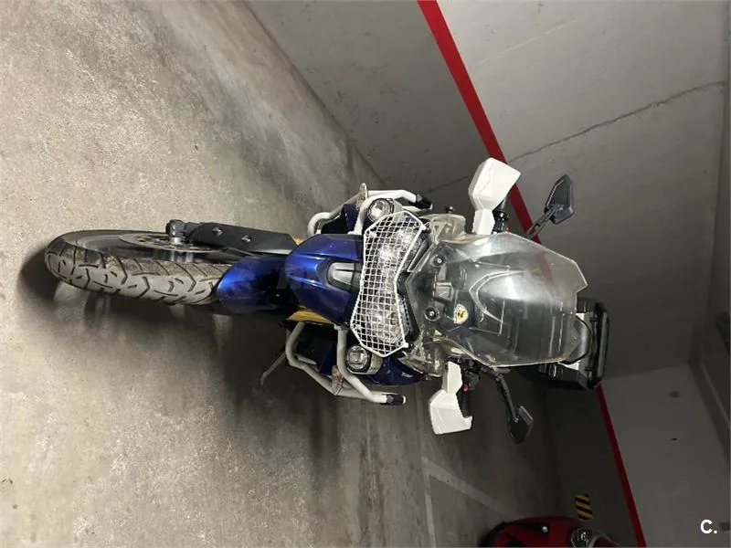 Triumph Tiger 800 – Vista 4