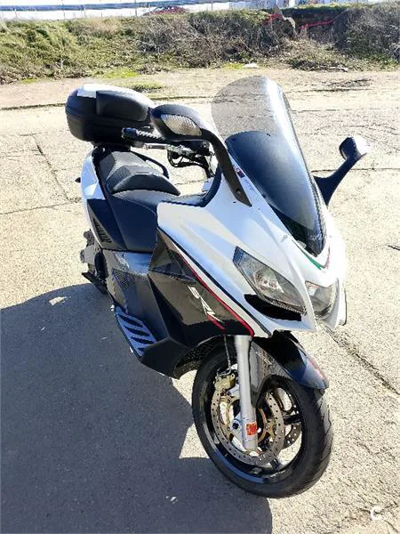 Aprilia SRV 850 5100 € 2013 Valladolid - 2