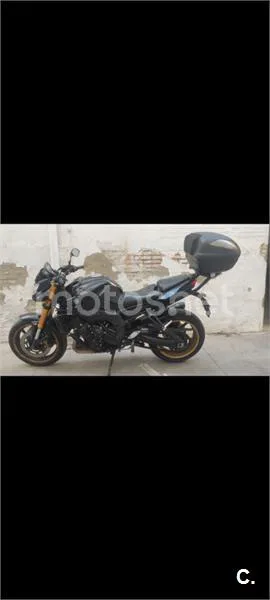 Yamaha FZ8 – Vista 3