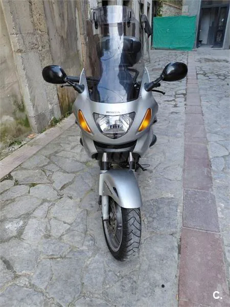 Honda NT 650 V Deauville – Vista 2