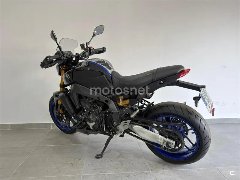 Yamaha MT-09 – Vista 11
