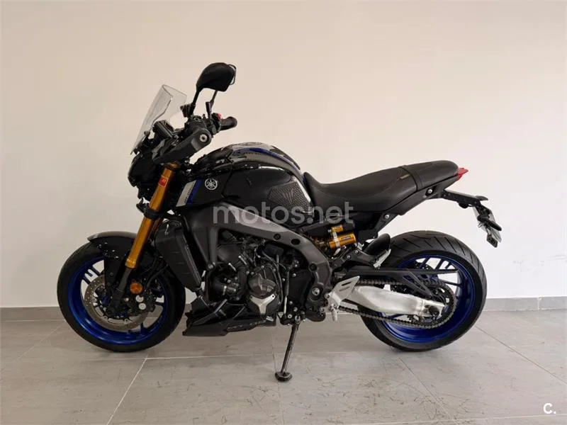 Yamaha MT-09 – Vista 8