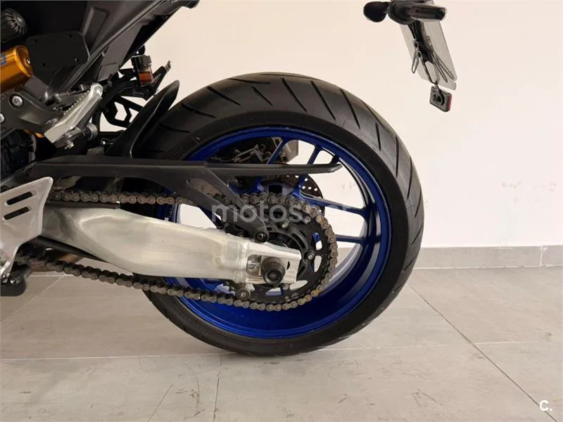 Yamaha MT-09 – Vista 10