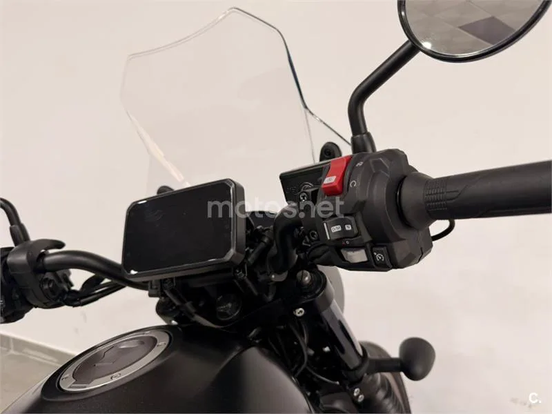 Honda CMX 1100 Rebel – Vista 15